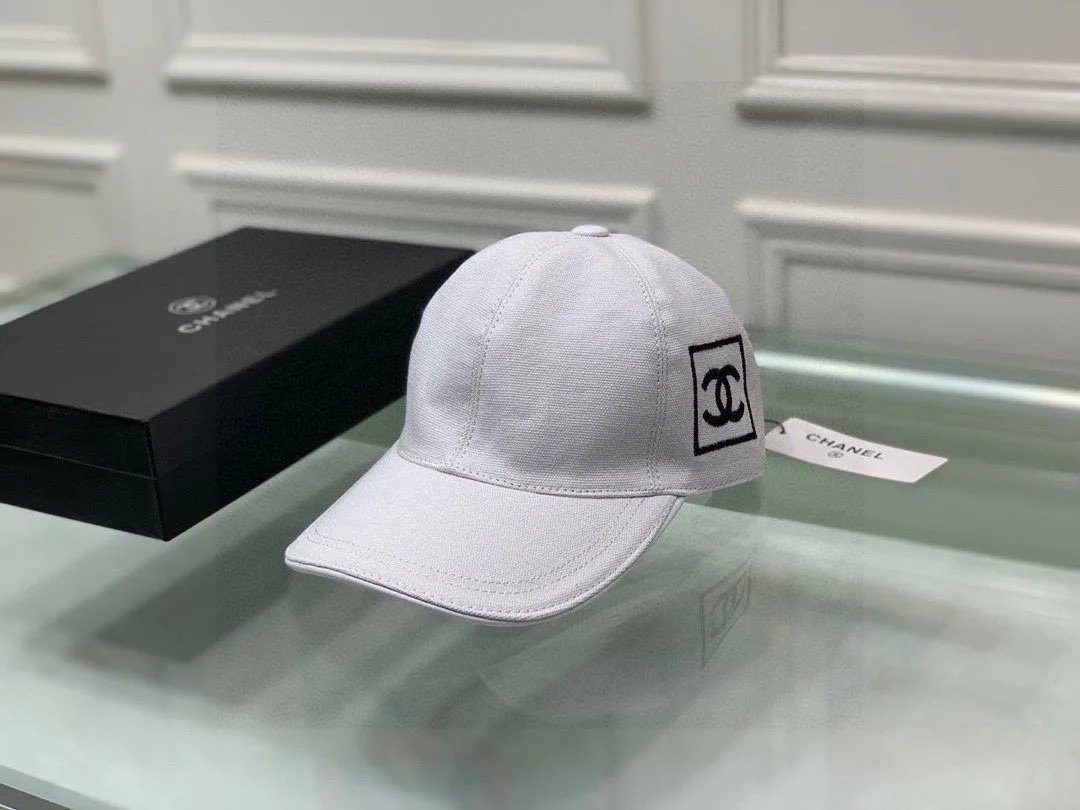 Chanel CC Logo