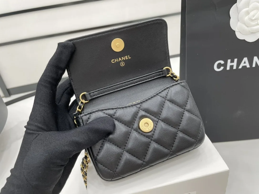 Chanel Mini Flap Bag Black - Image 7