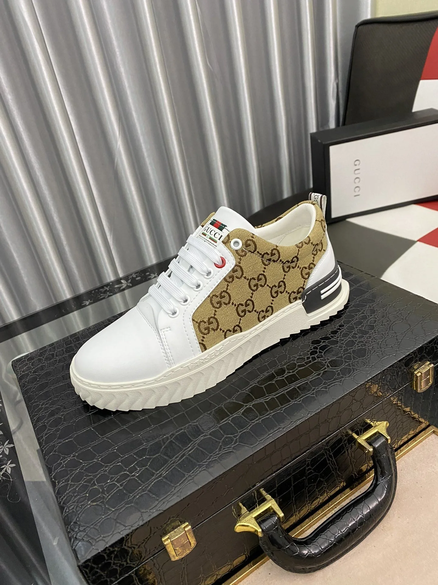 Gucci Men’s GG Ace Sneaker Yellow And White - Image 6