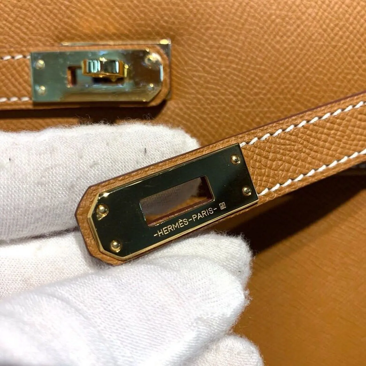 Hermes Kelly Gold Gold Toned Hardware / - Image 11