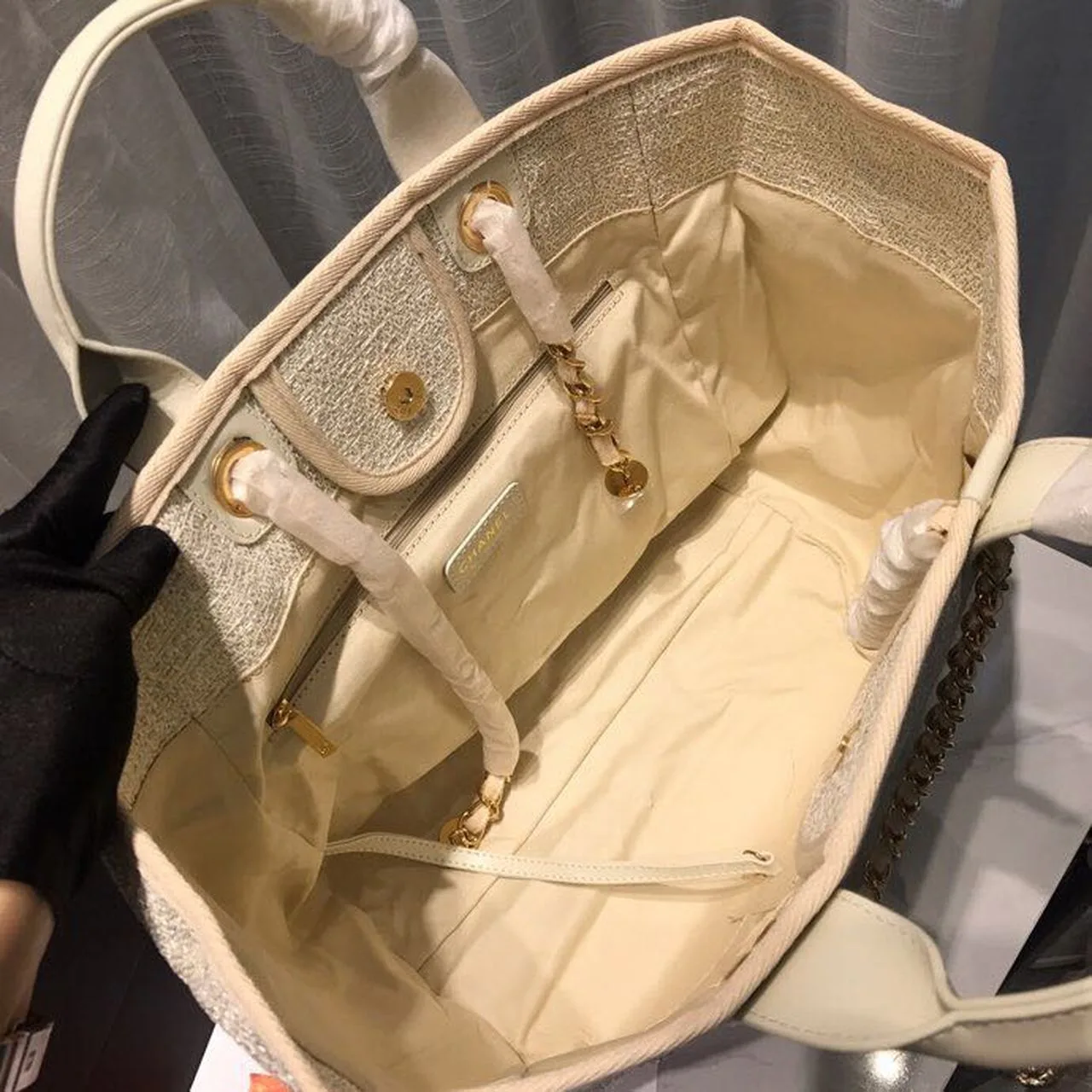 Chanel Deauville Tote Bag / Beige Tweed Canvas Gold Hardware - Image 7