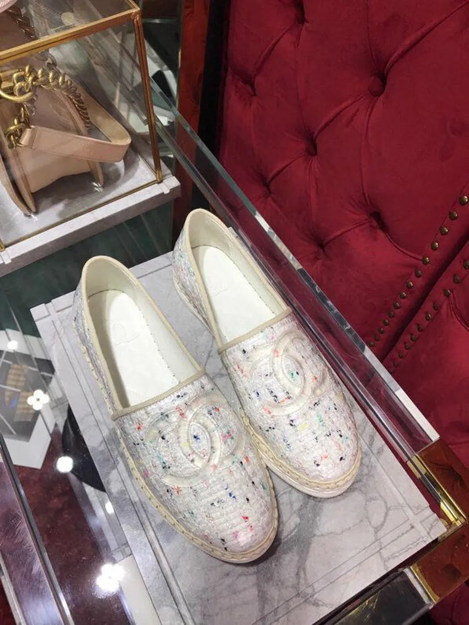 Chanel Espadrilles White And Black - Image 5