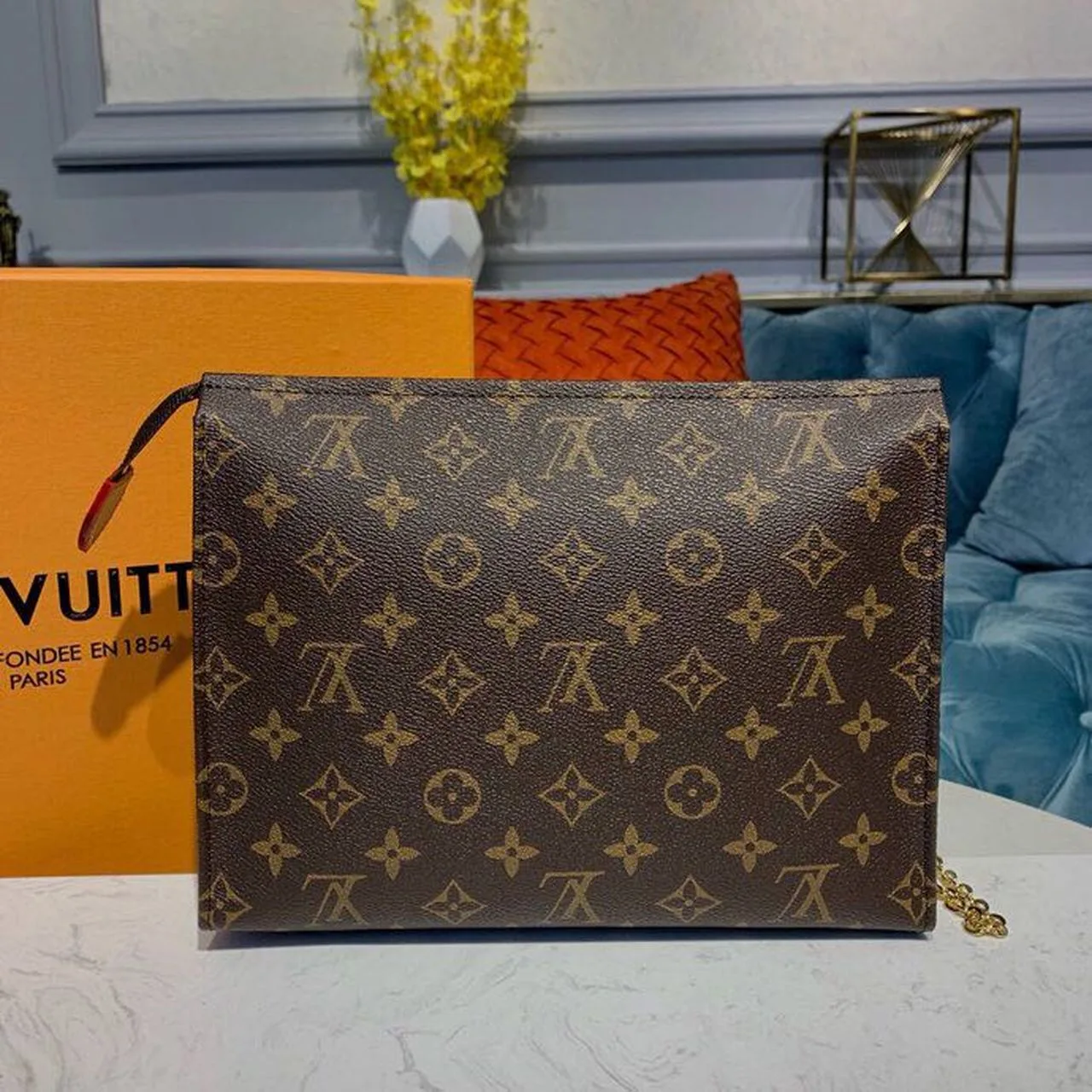 Louis Vuitton Toiletry Pouch On Chain Monogram Canvas - Image 4