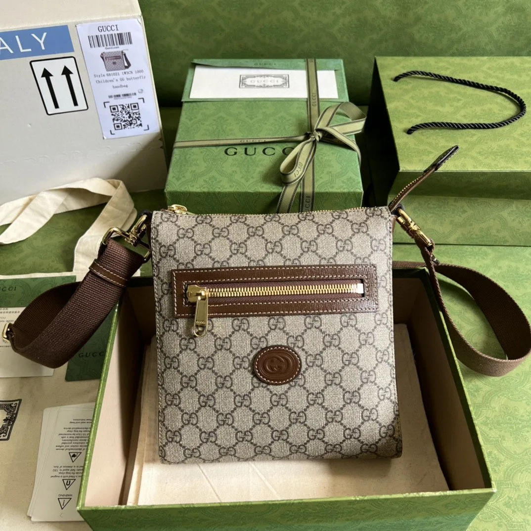 Gucci Supreme Messenger