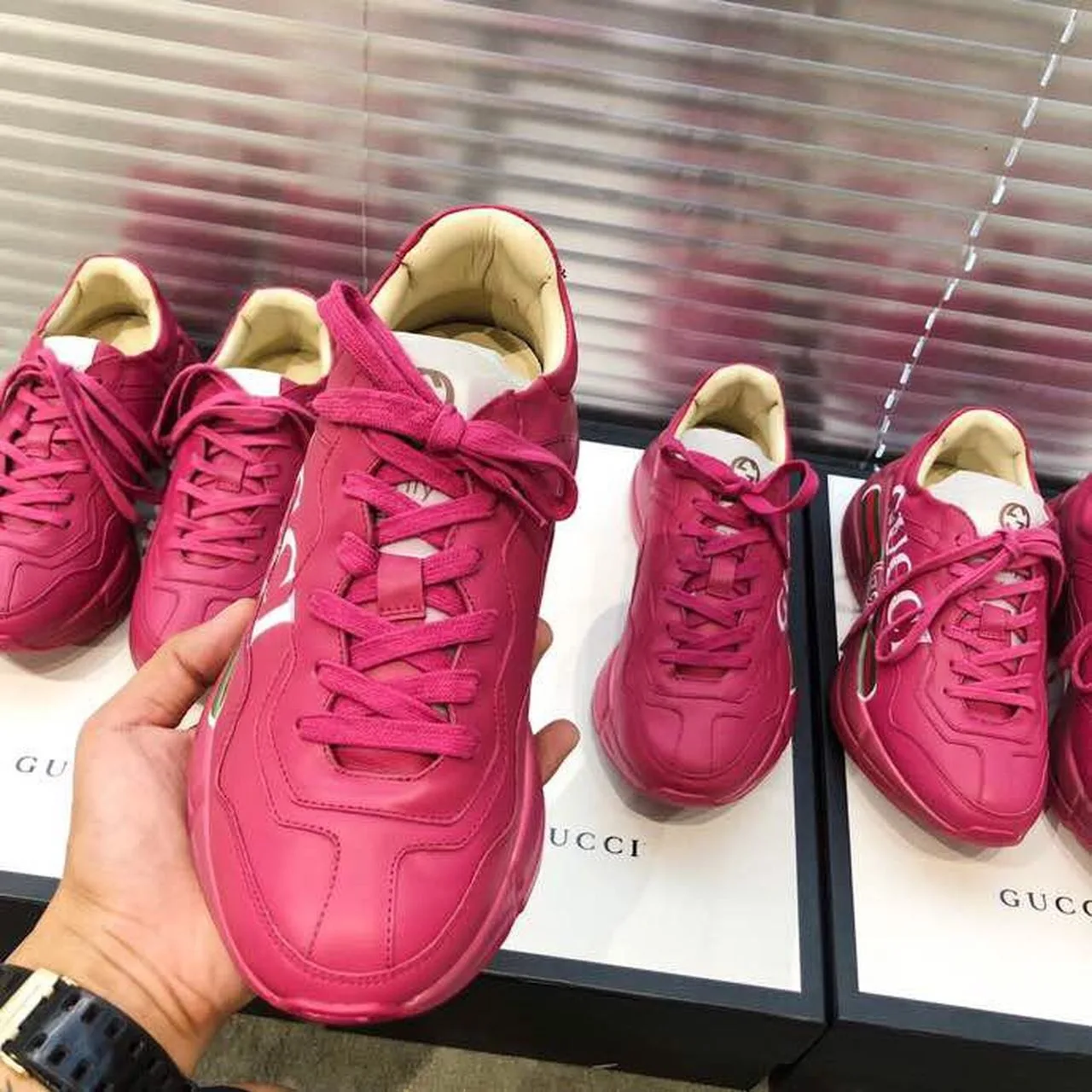 Gucci Women’s Rhyton Gucci Logo Sneaker Pink - Image 3