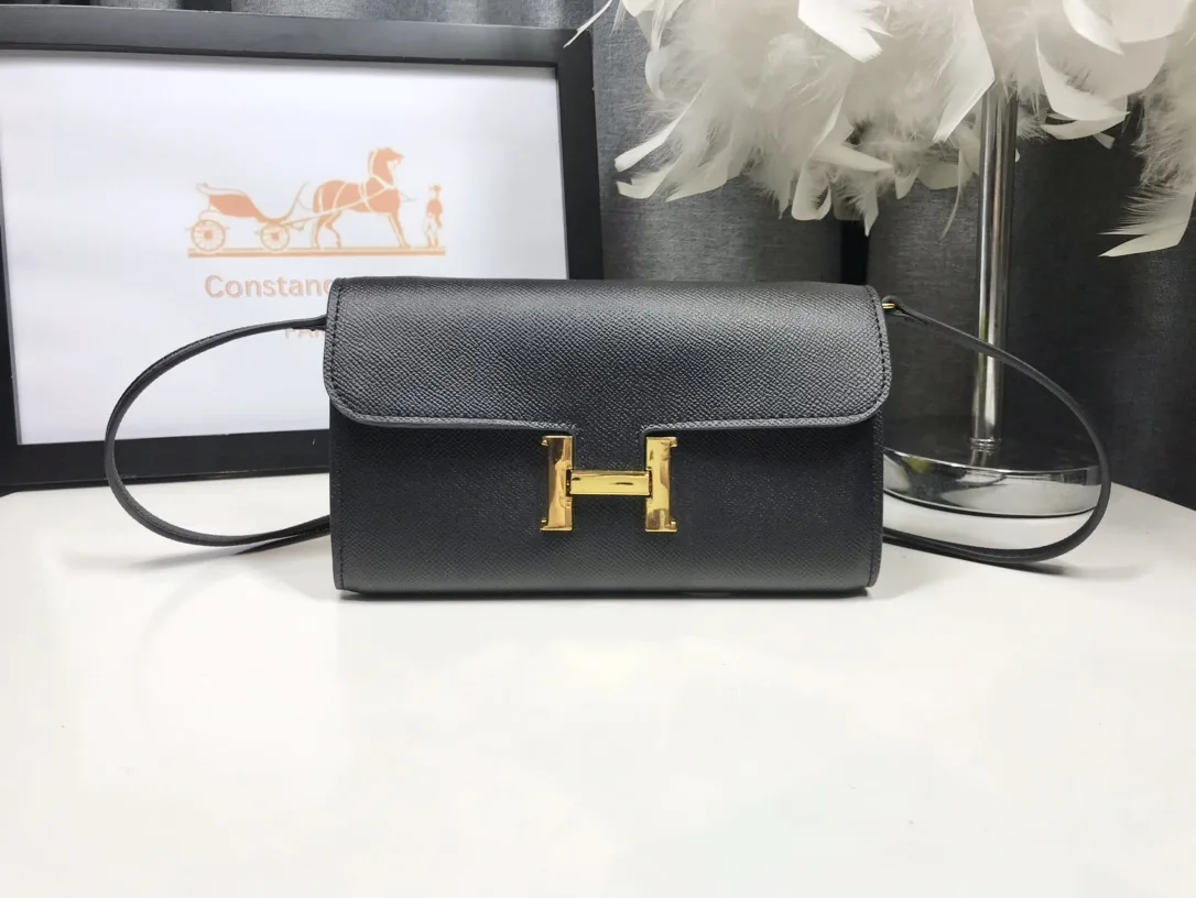 Chanel CO-CO Boy Chanel Zipped Coin Purse / Gold Toned Hardware Black - Image 9