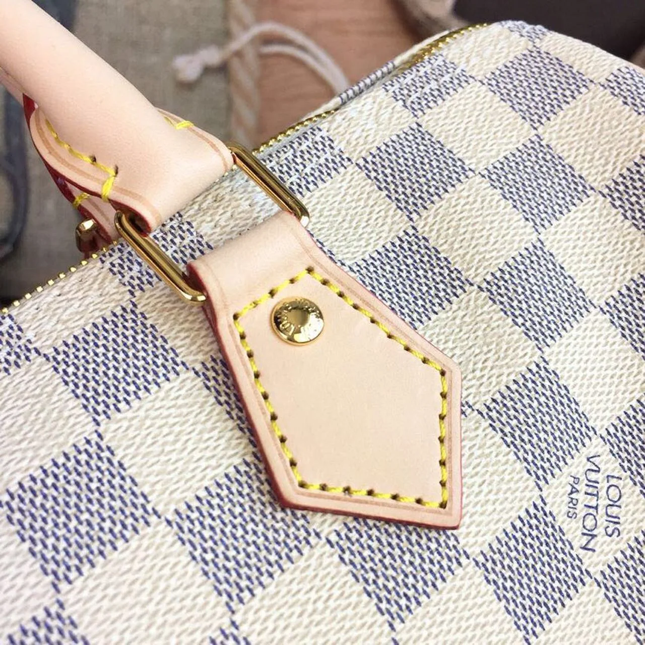 Louis Vuitton Speedy 30 Top Handle Bag / White/ Multicoloured Damier Azur Canvas Gold Hardware - Image 9