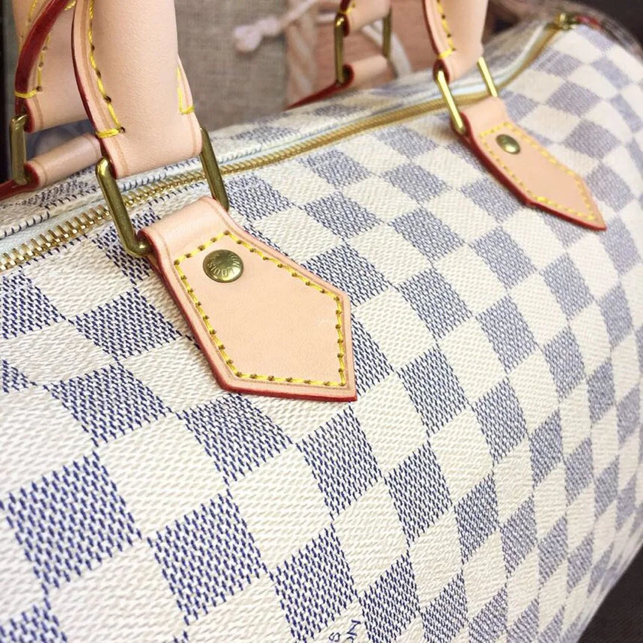 Louis Vuitton Speedy 35 Top Handle Bag / White Damier Azur Canvas Gold Hardware - Image 8
