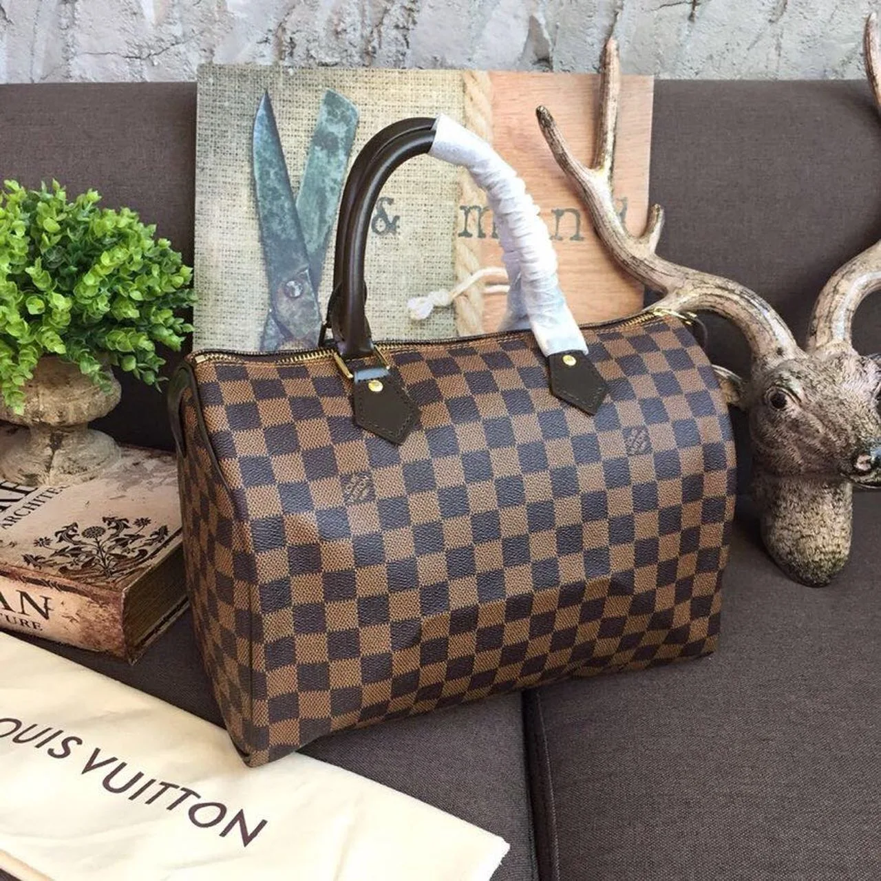 Louis Vuitton Speedy 30 Top Handle Bag / Brown Damier Ebene Canvas Gold Hardware - Image 3