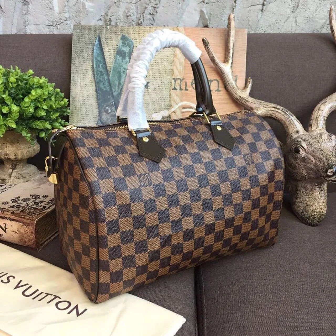 Alternative view of Louis Vuitton Speedy 30 Top Handle Bag / Brown Damier Ebene Canvas Gold Hardware
