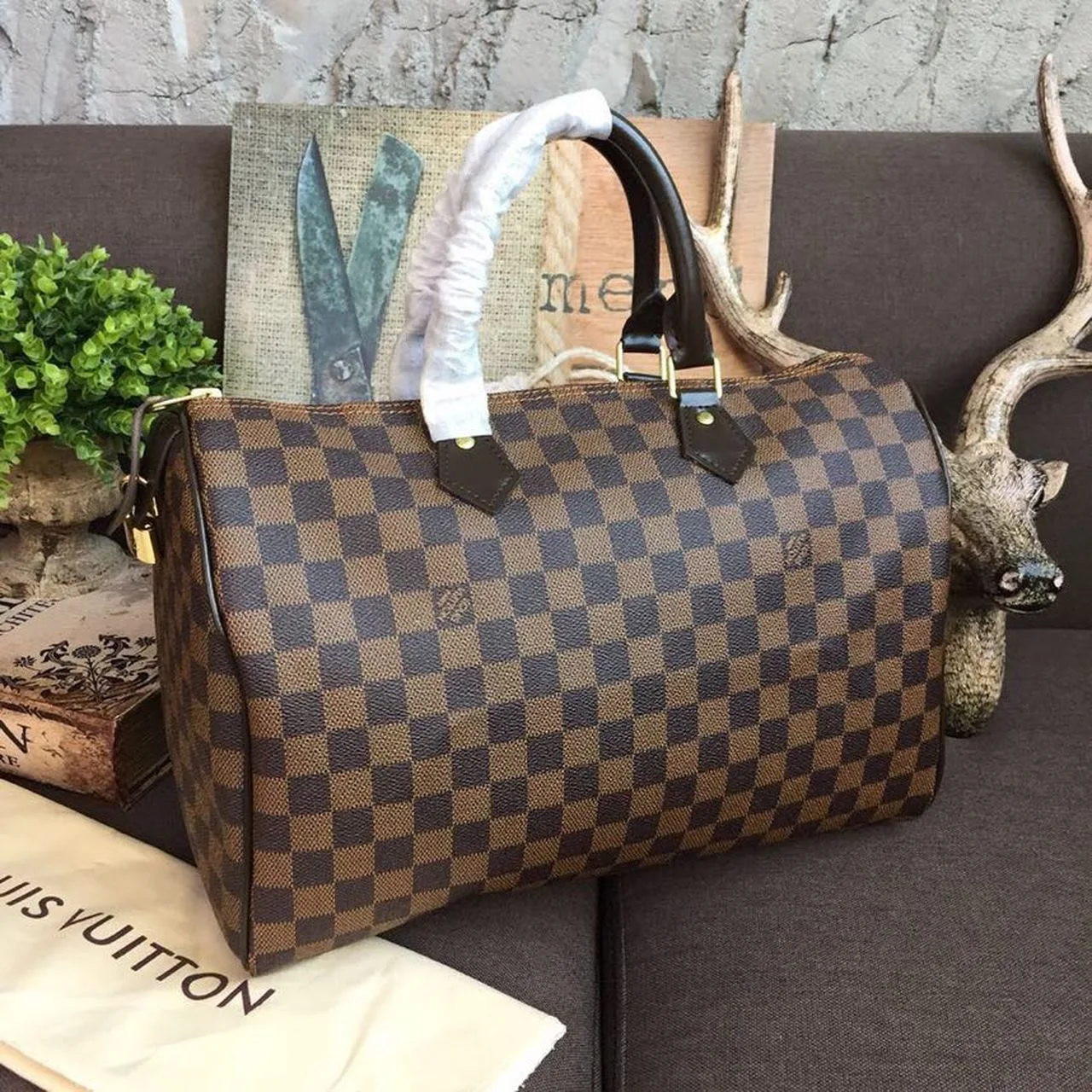 Louis Vuitton Speedy 35 Top Handle Bag / Brown Damier Ebene Canvas Gold Hardware - Image 3
