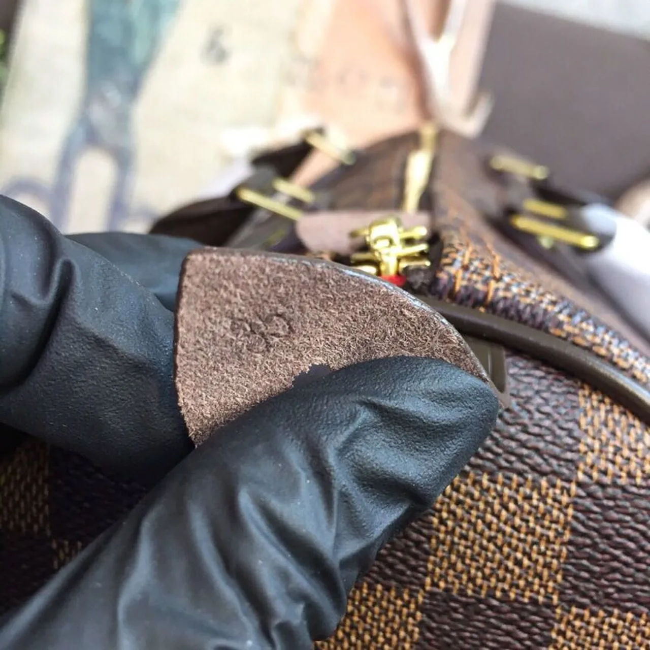 Louis Vuitton Speedy 35 Top Handle Bag / Brown Damier Ebene Canvas Gold Hardware - Image 10