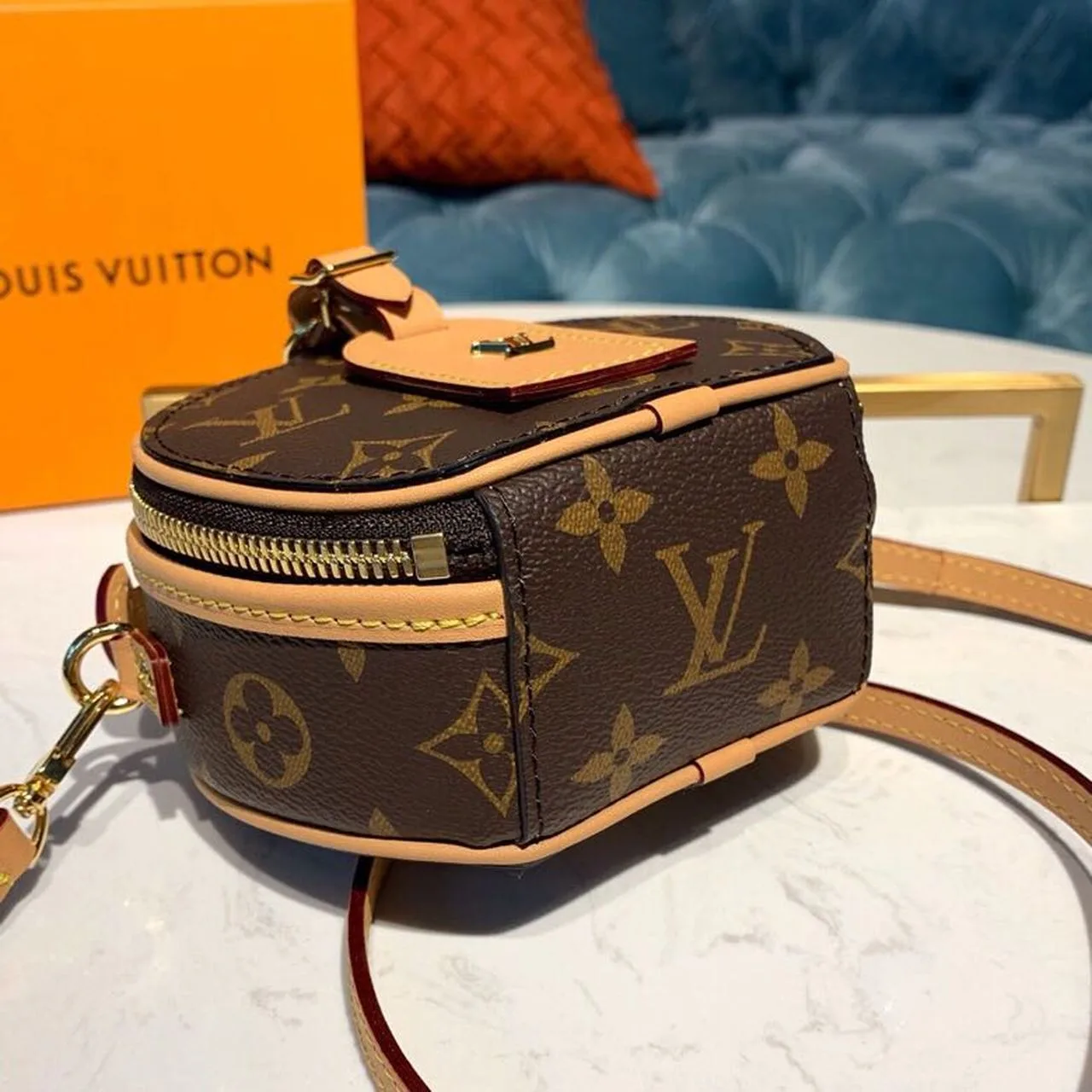Louis Vuitton Mini Boite Chapeau Monogram Canvas - Image 4