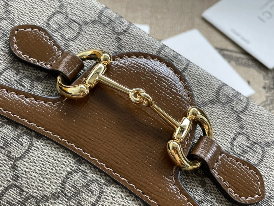 Alternative view of Gucci Children’s Horsebit 1955 Mini Bag Beige