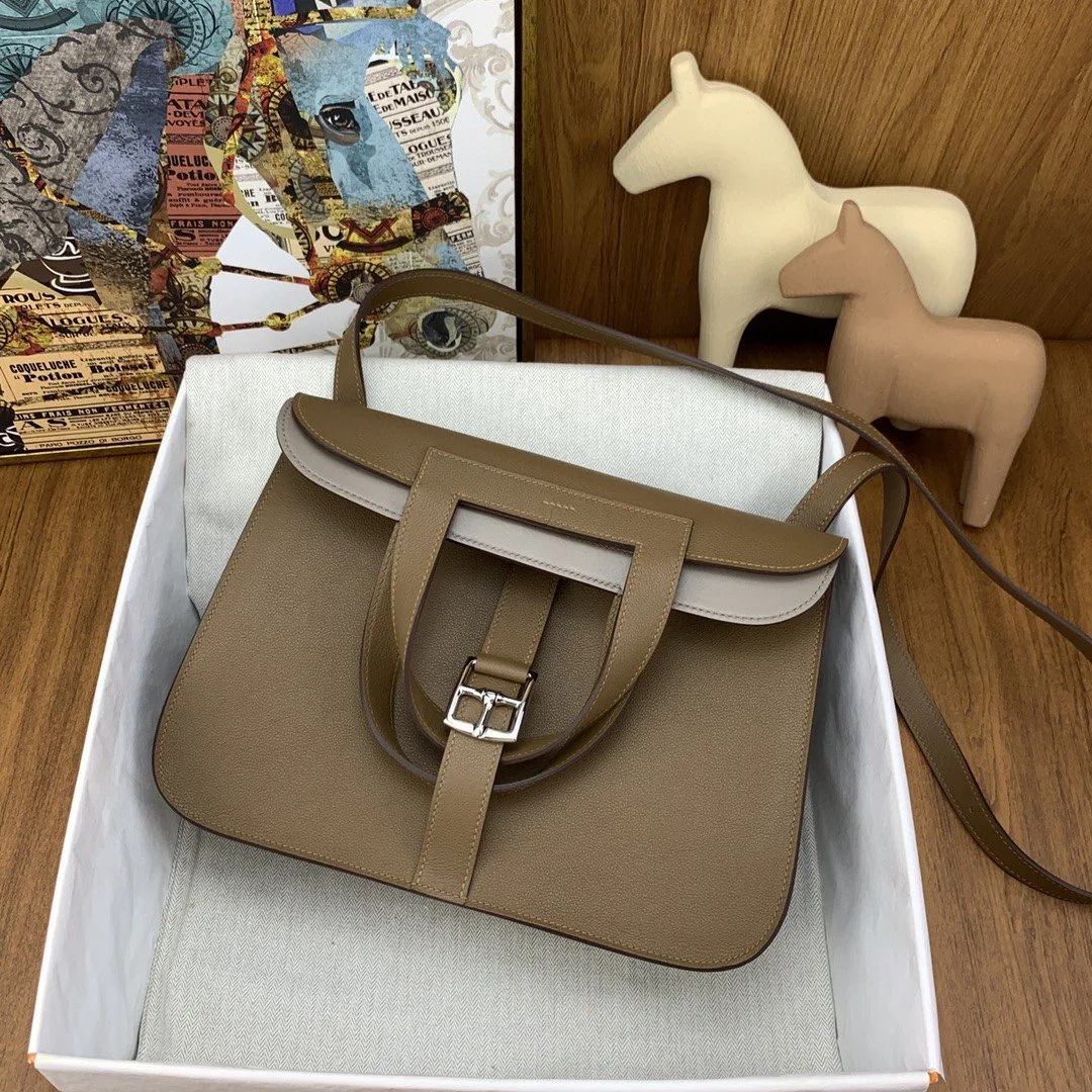 Hermes Halzan 31 Brown, Silver Toned Hardware Bag - Image 8