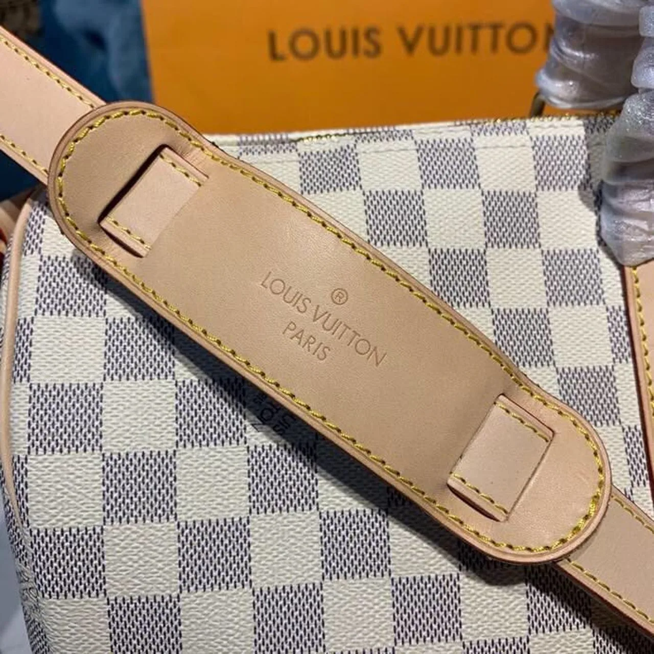 Louis Vuitton Keepall Bandouliere 45 Travel Bag / Damier Azur Gold Hardware - Image 18