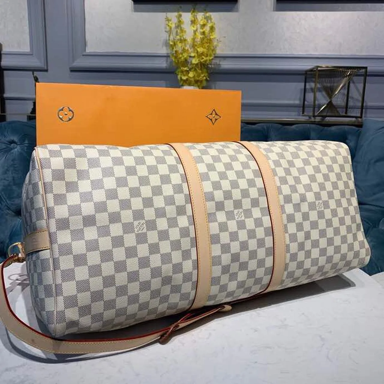 Louis Vuitton Keepall Bandouliere 55 Travel Bag / Damier Azur Gold Hardware - Image 13