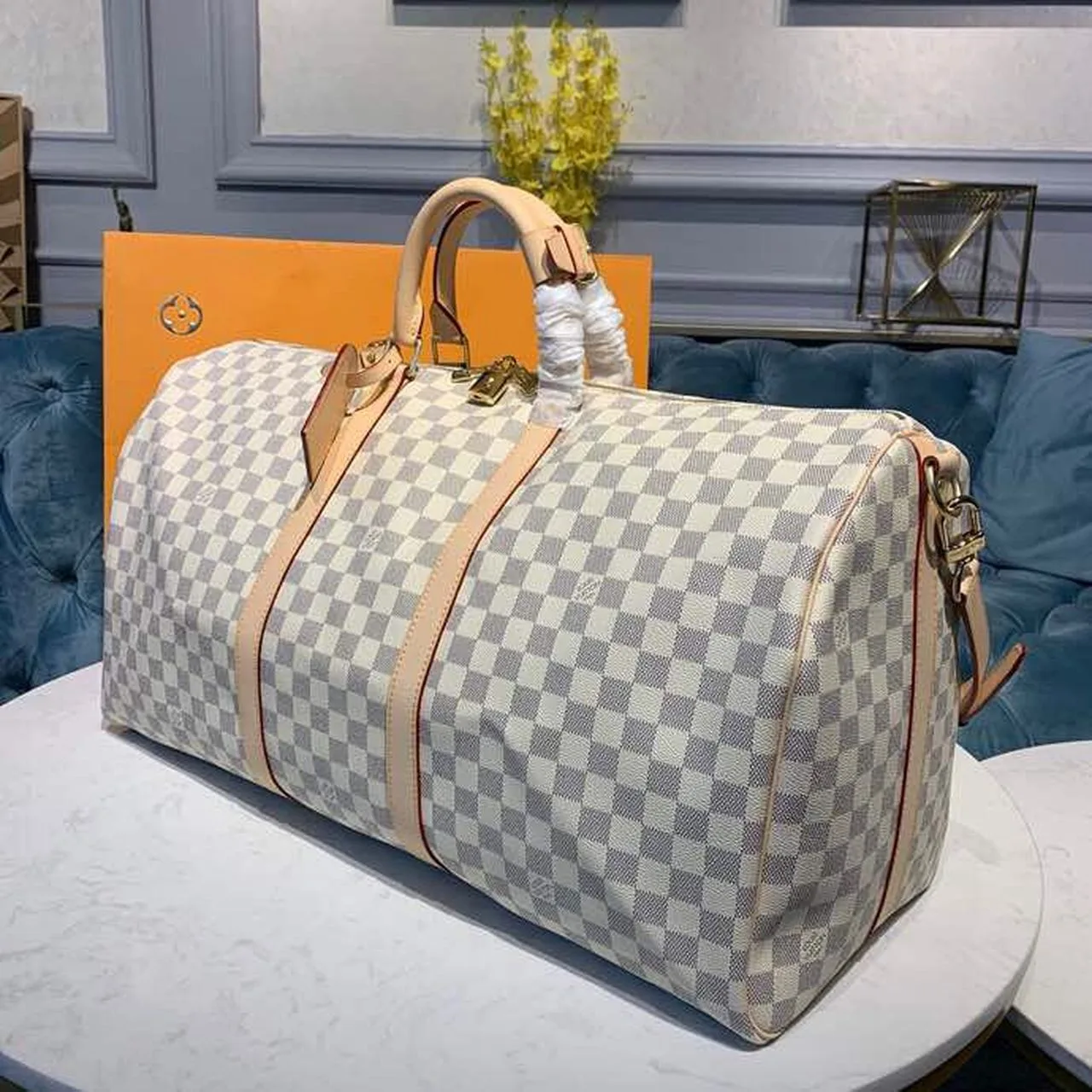 Louis Vuitton Keepall Bandouliere 55 Travel Bag / Damier Azur Gold Hardware - Image 11