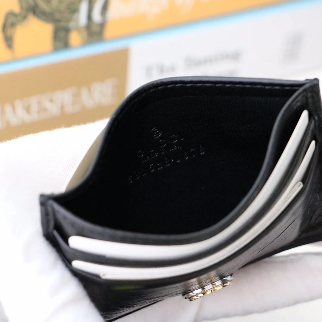Alternative view of Gucci Card Case with Gold Interlocking G Plain Black /