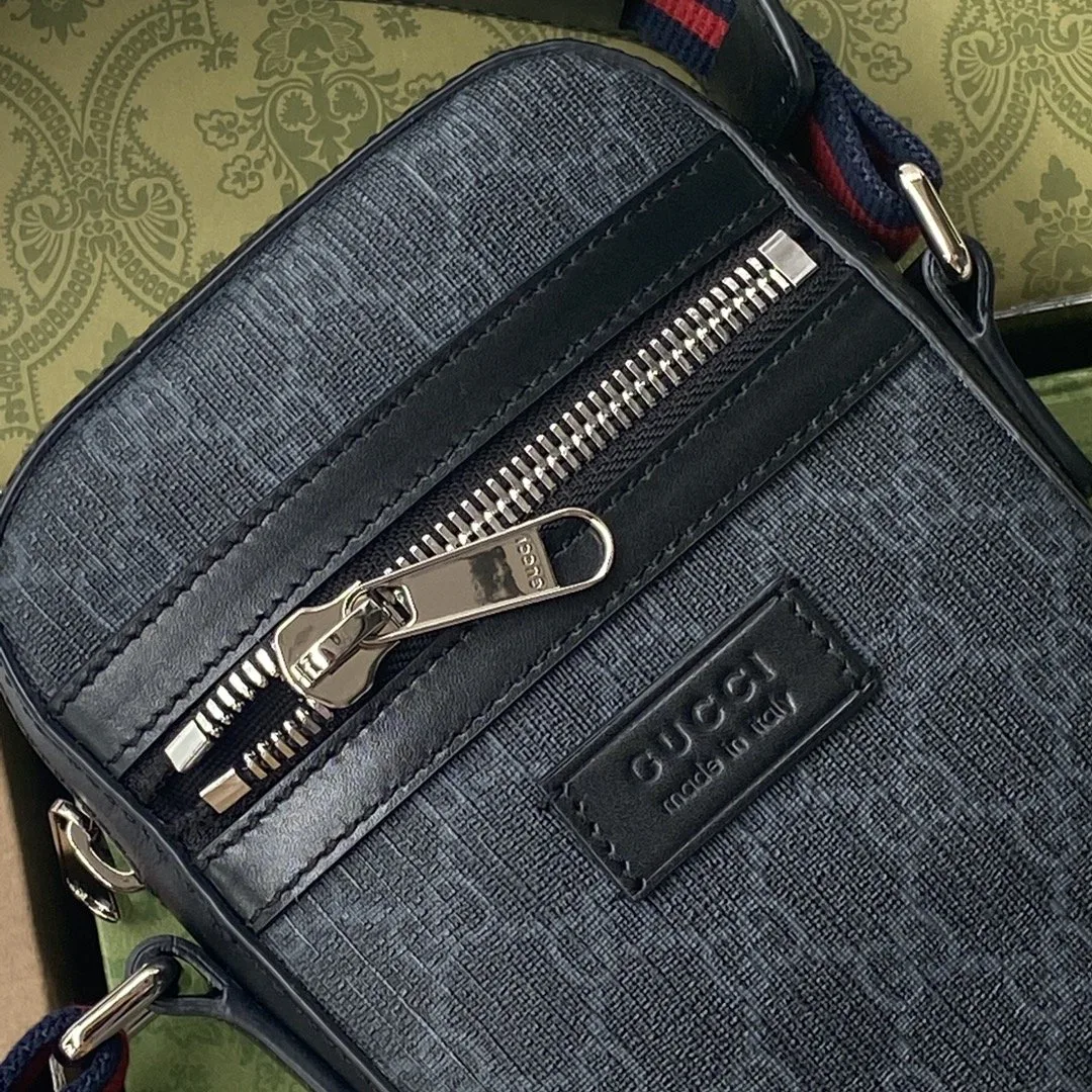 Gucci GG Messenger Bag Black/Grey GG Supreme Canvas A Material With Low Environmental Impact With Black / - Image 3