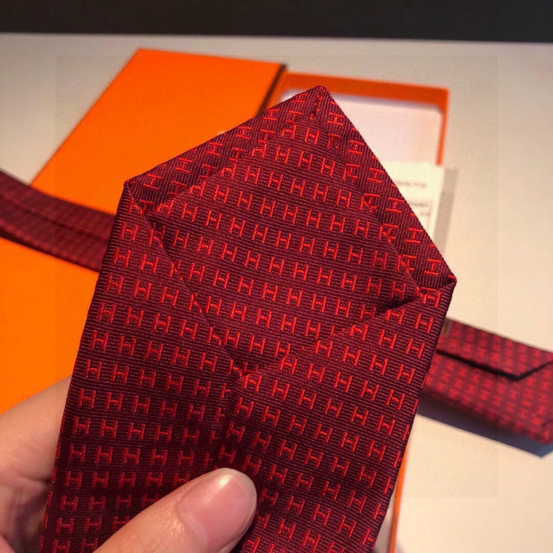 Hermes Faconnee H Tie Cardinal Hermes Men Tie 44 - Image 4