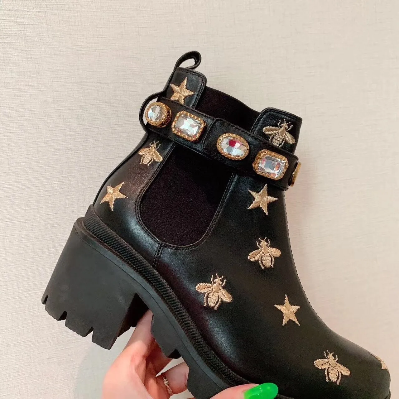 Gucci Star And Bee Embroidered Trip Ankle Boots Black - Image 4