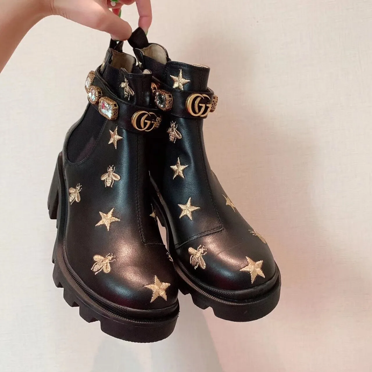 Gucci Star And Bee Embroidered Trip Ankle Boots Black - Image 5