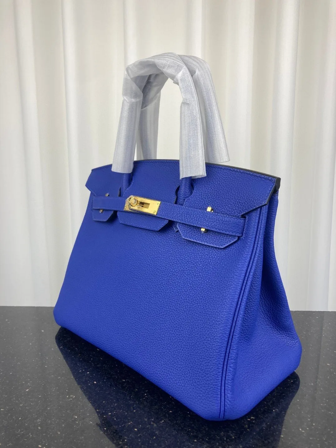 Hermes Birkin Top Handle Bag / Dark Blue Gold Hardware - Image 10