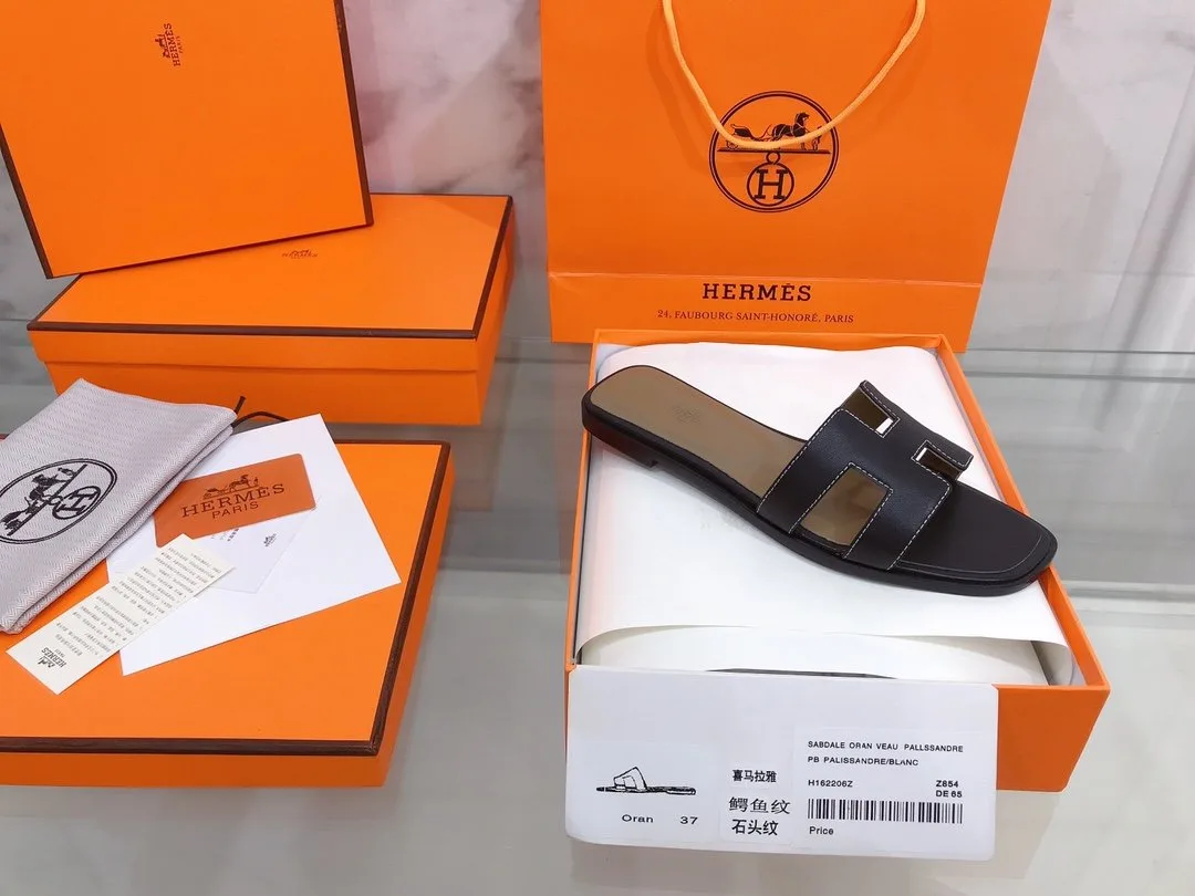 Hermes Eze 30 Sandal Black , Women’s Shoes - Image 5