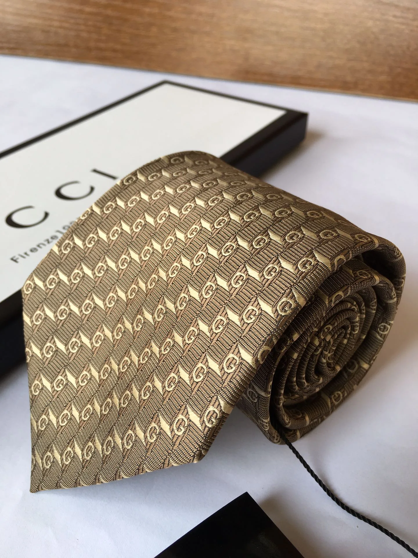 Gucci G Silk Jacquard Tie Yellow Copper GG Men - Image 7