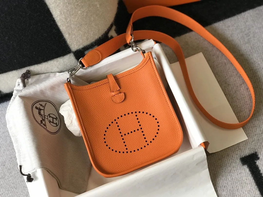 Hermes Evelyne 16 Amazone Bag Orange With Silver-Toned Hardware - Image 3