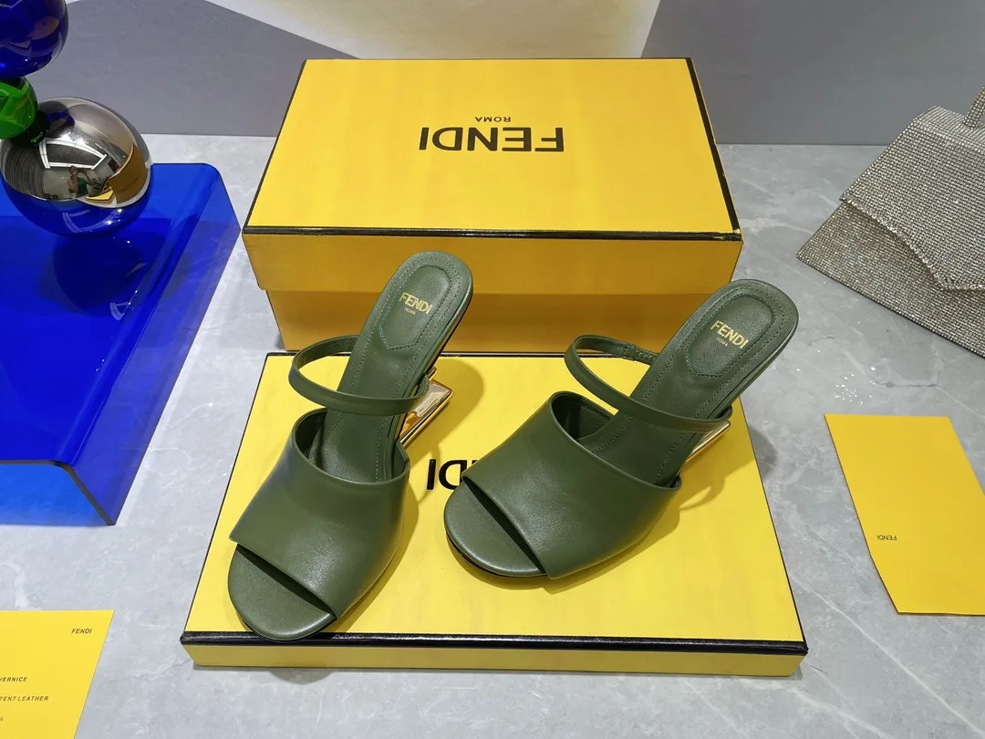 Fendi First Dark Green High-Heeled Sandals - Image 3