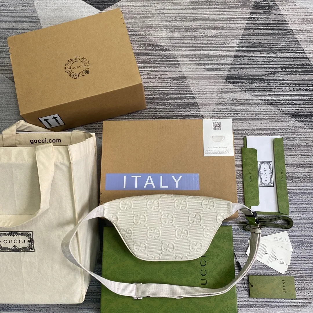 Gucci GG Embossed Belt Bag White GG Embossed / - Image 4