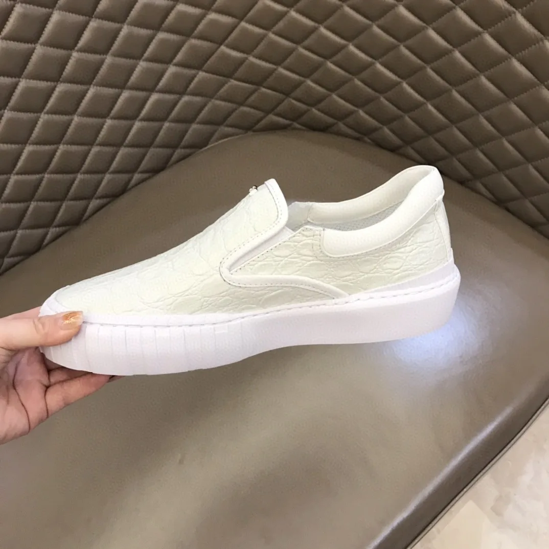 Fendi Force Slip On Sneakers White 7E1454 - Image 7
