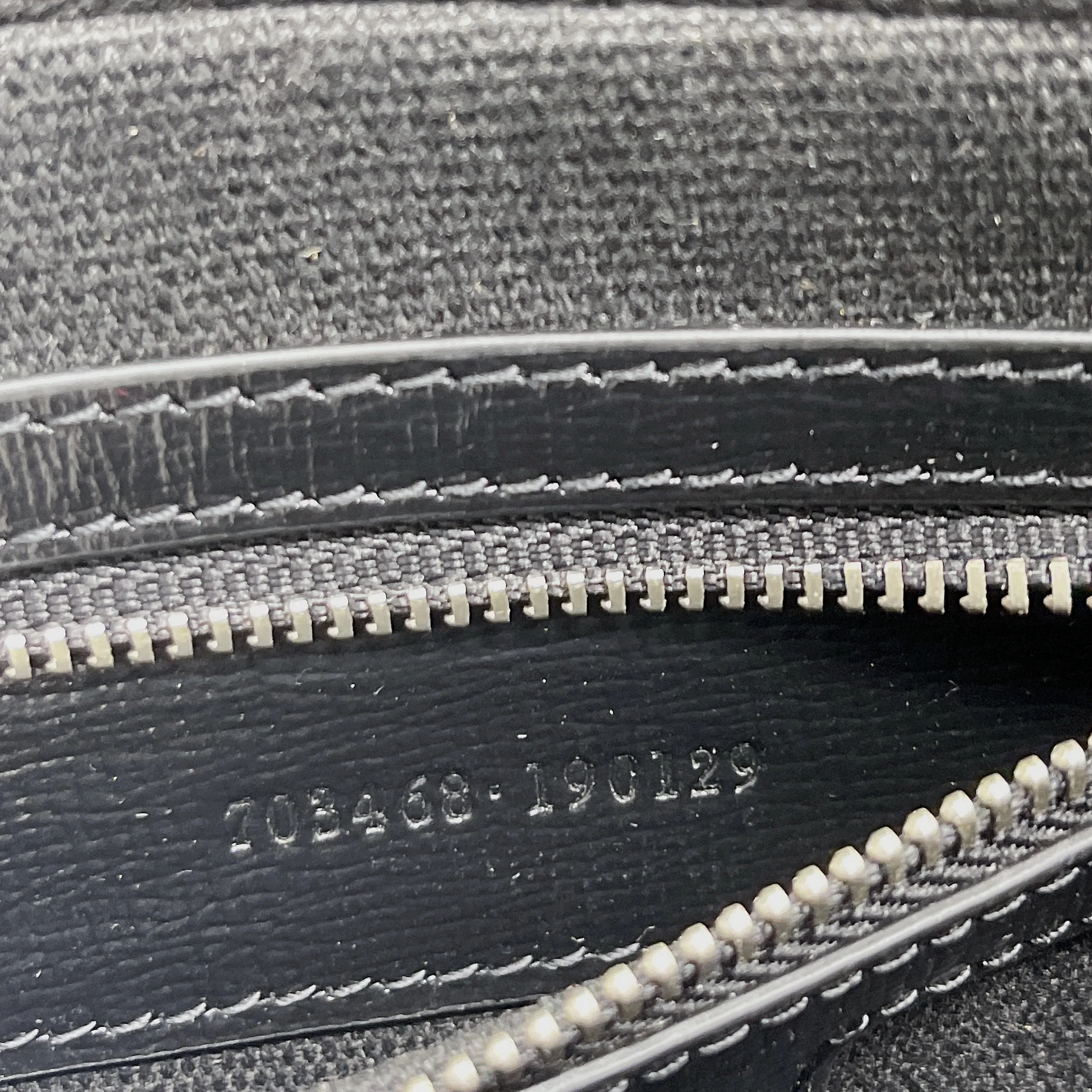 Gucci Shoulder Bag With Interlocking G Black GG Supreme Canvas / - Image 3
