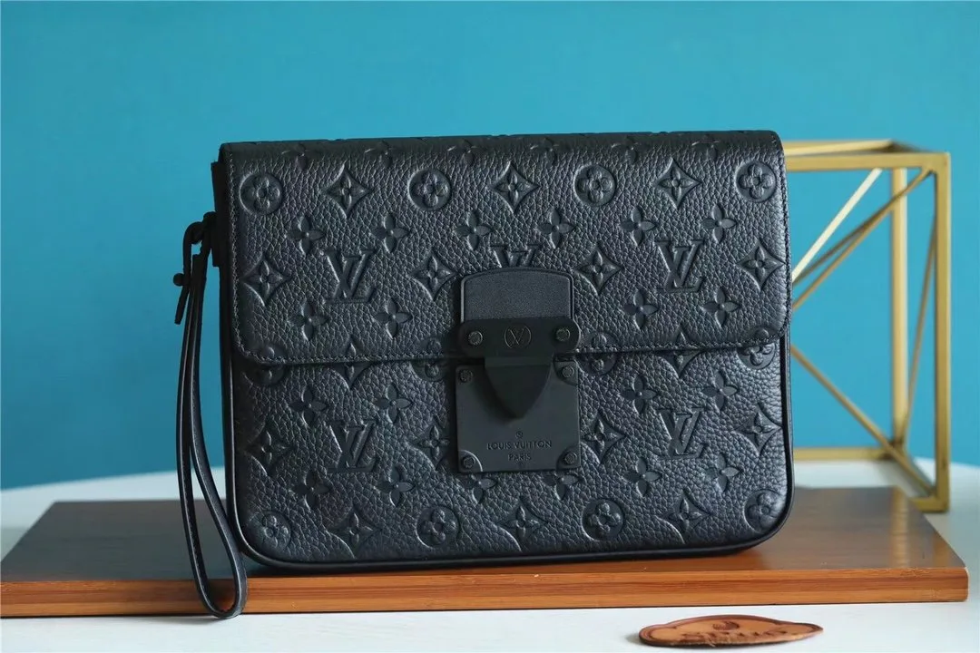 Louis Vuitton S