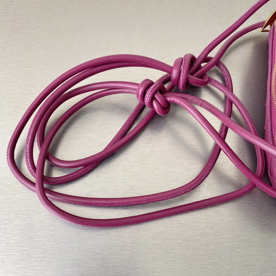 Bottega Veneta Mini Loop Camera Bag Pink - Image 3