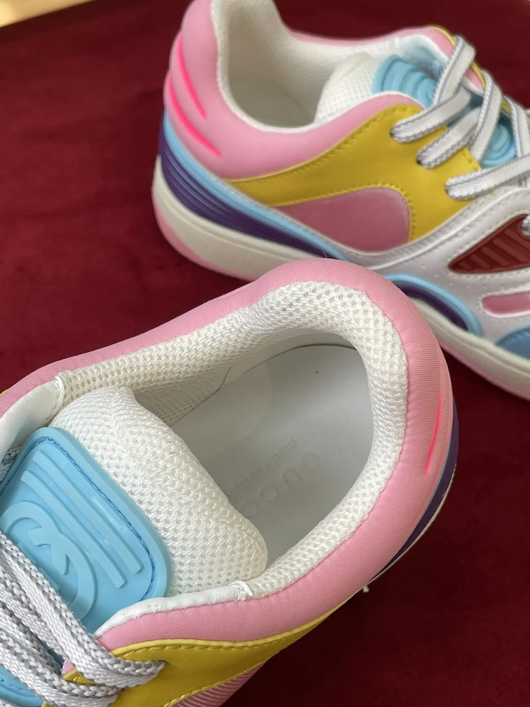 Gucci Women’s Sneaker Gucci Basket Donna Light Blue Demetra - Image 2