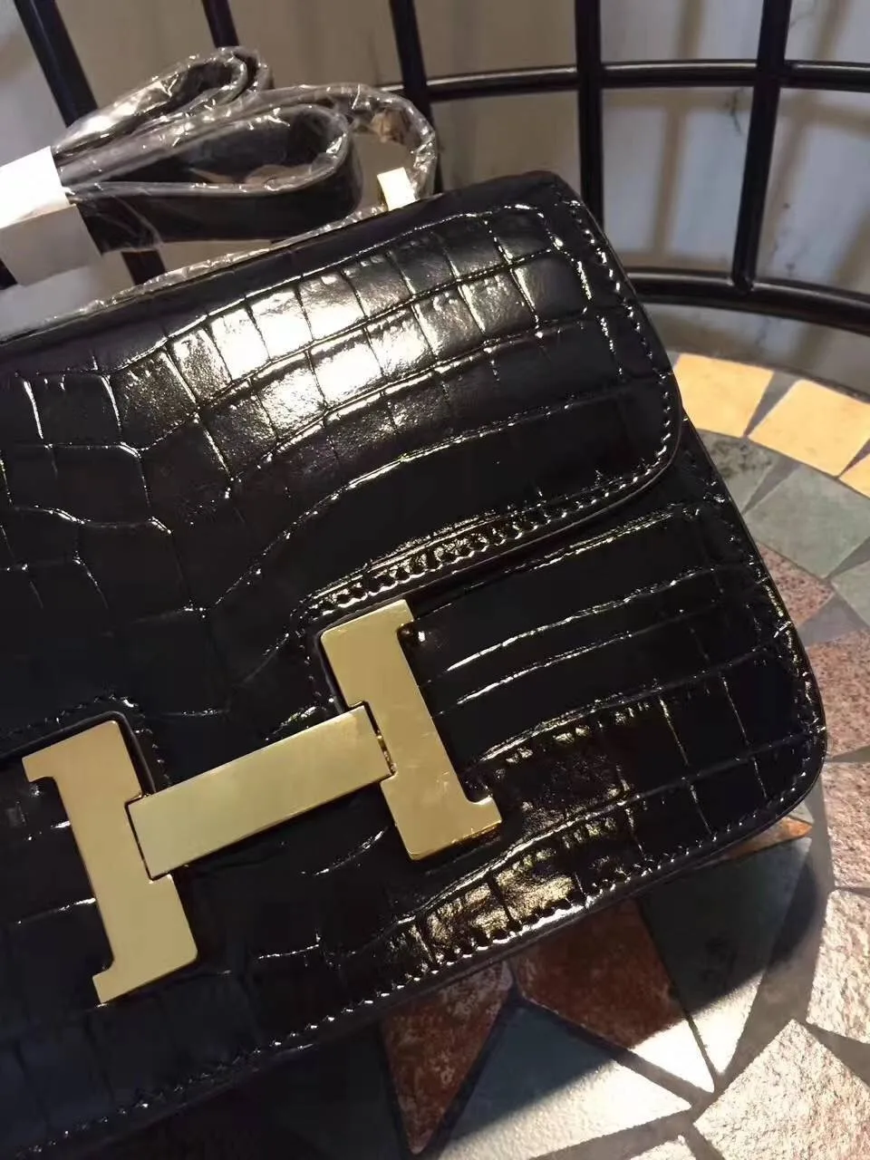 Hermes Constance 24 Pattern Crocodile Black - Image 5