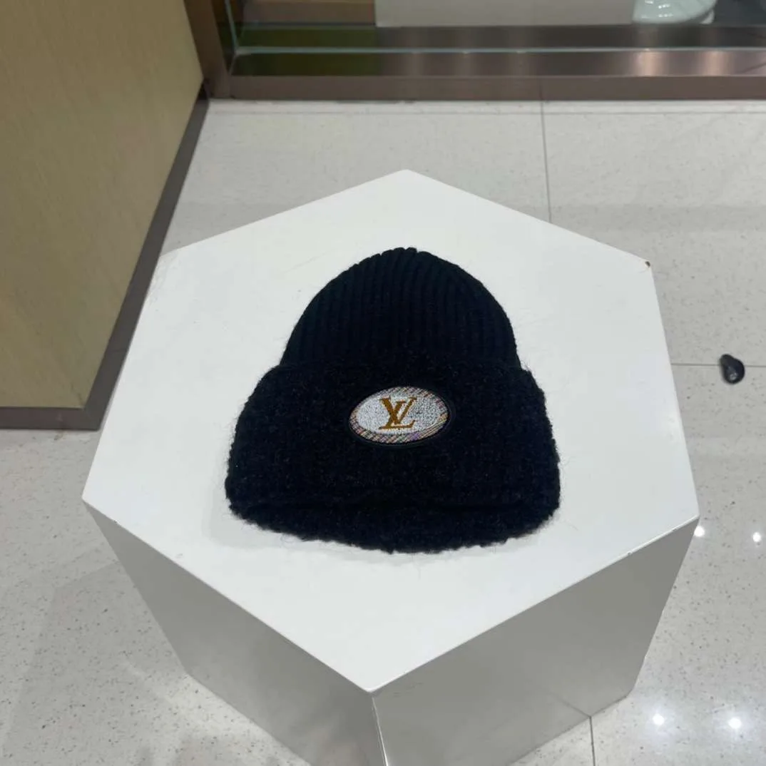 Louis Vuitton Ahead Beanie Black - Image 5