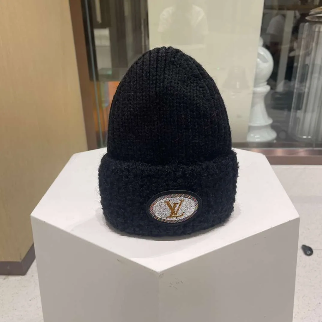 Alternative view of Louis Vuitton Ahead Beanie Black