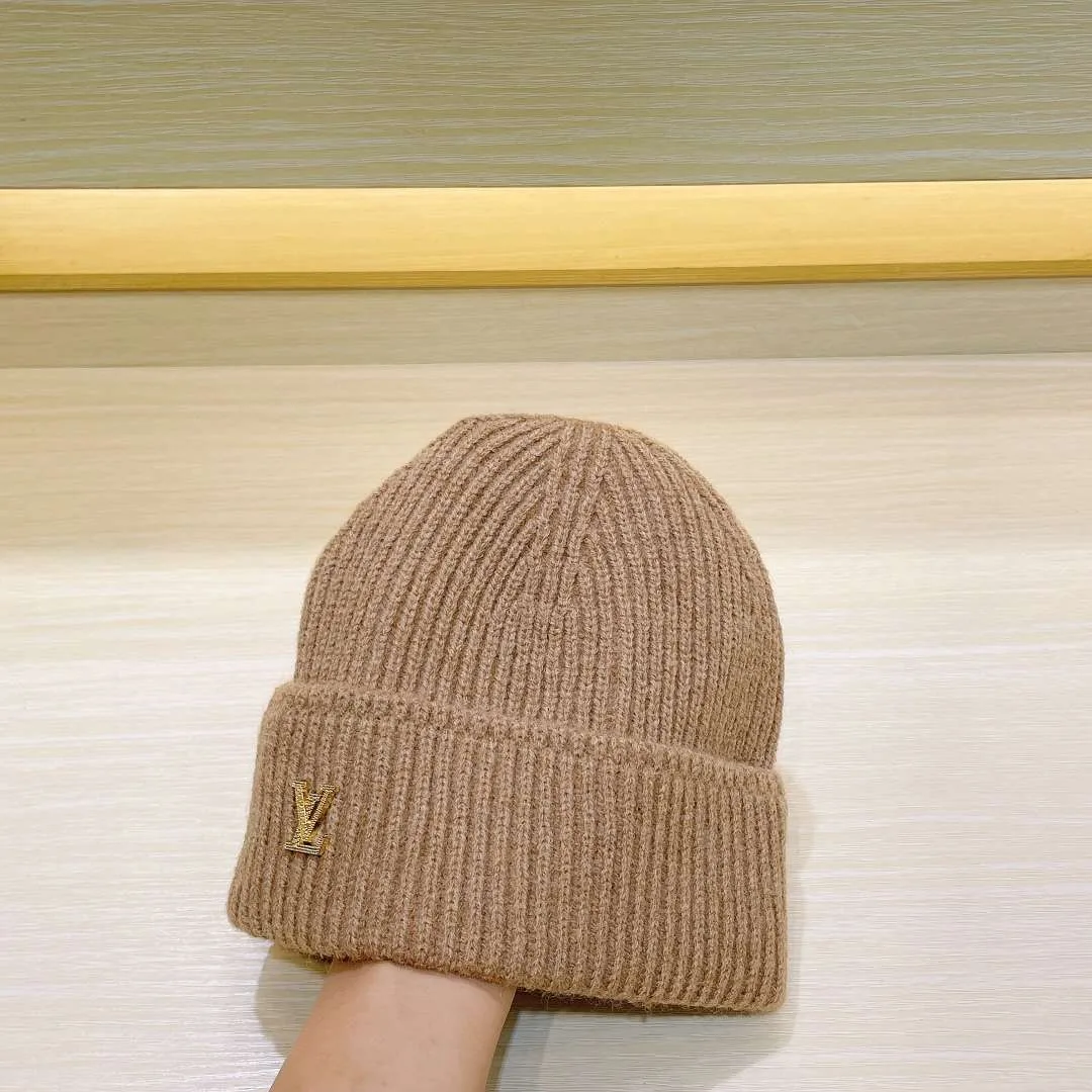 Louis Vuitton Ahead Beanie Brown - Image 8