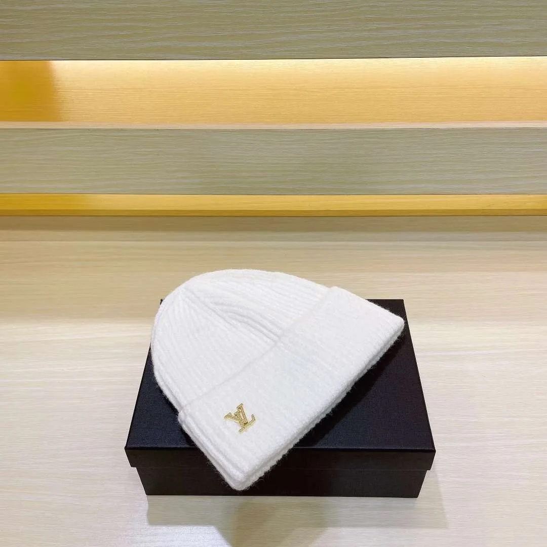 Louis Vuitton Ahead Beanie White - Image 6