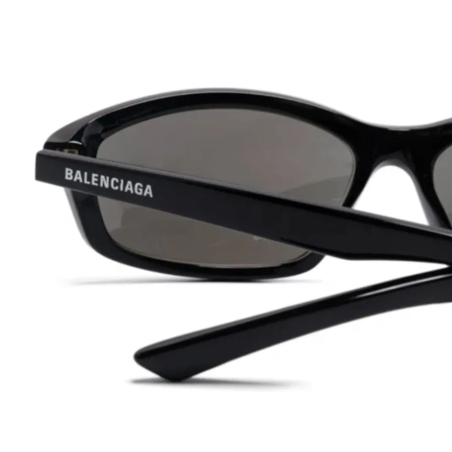 Balenciaga Sporty Wraparound Sunglasses Matte Black - Image 3