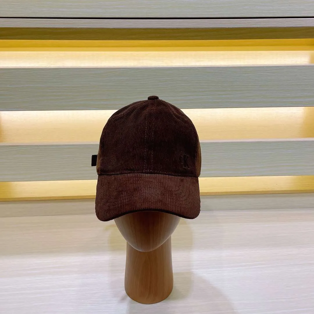 Louis Vuitton Baseball Cap Brown - Image 4