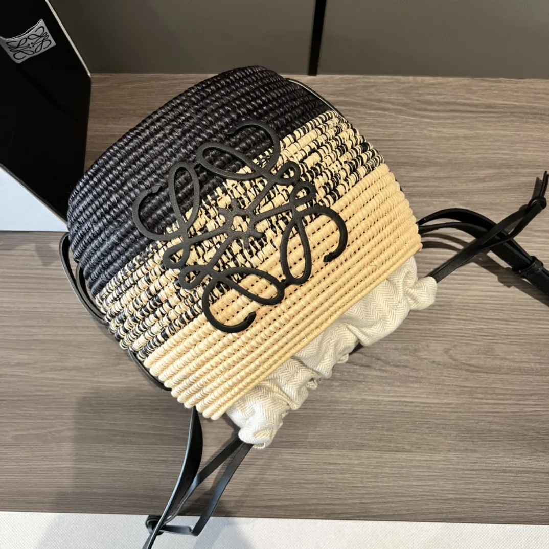 Loewe Beehive Basket Bag Beige/Black / - Image 4