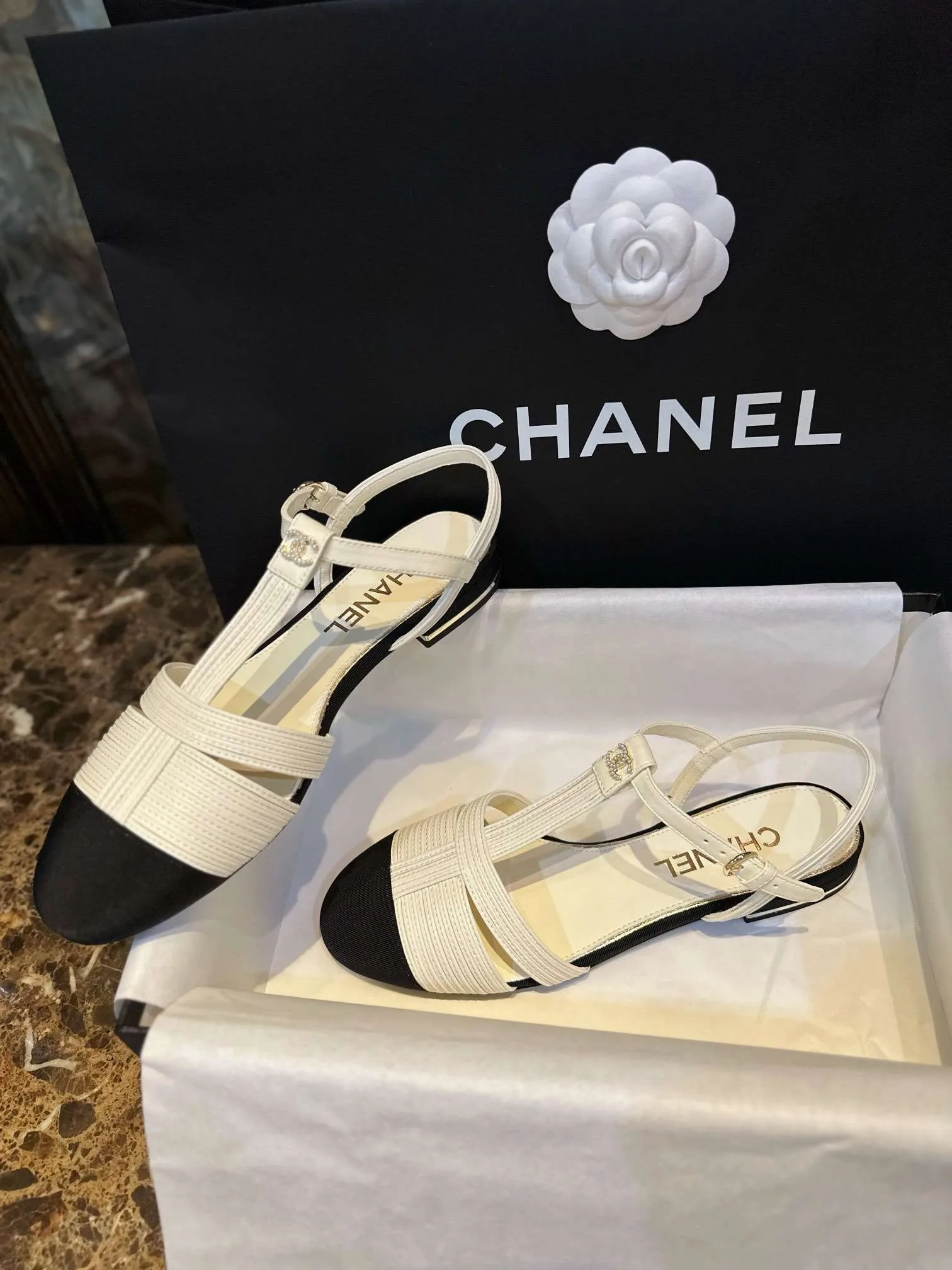Chanel Braided Flat Sandals White - Image 9
