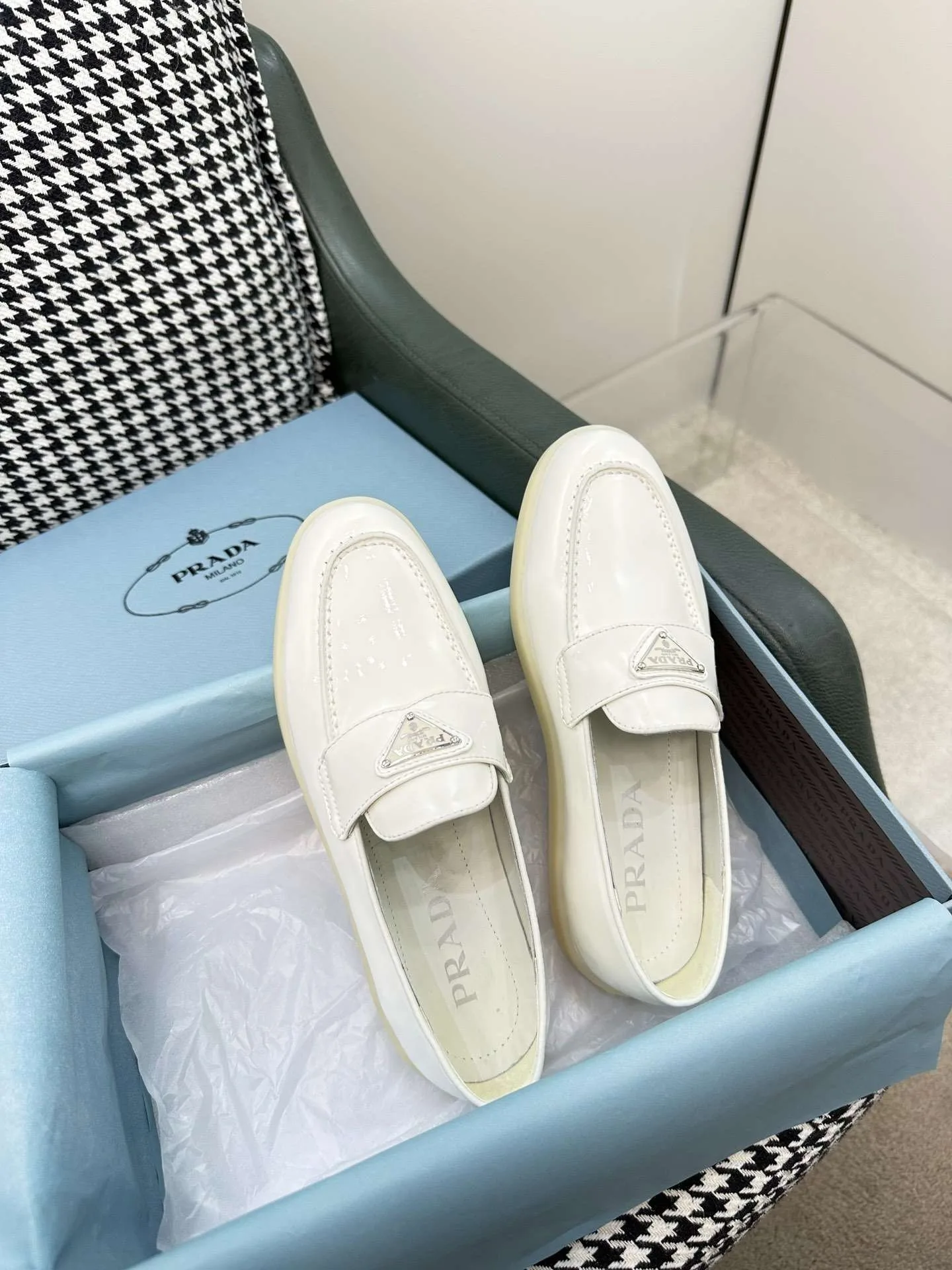 Prada Brushed Loafers White - Image 5