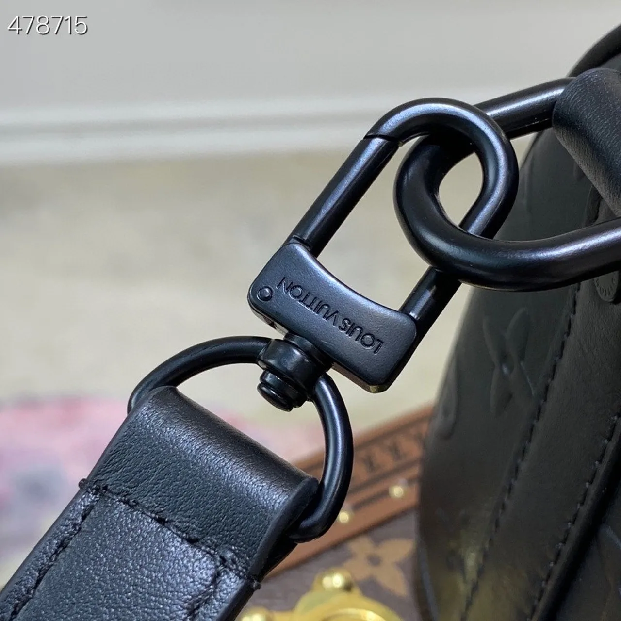 Louis Vuitton Keepall XS Monogram Seal Black Shoulder And Crossbody Bags / LV - Image 4