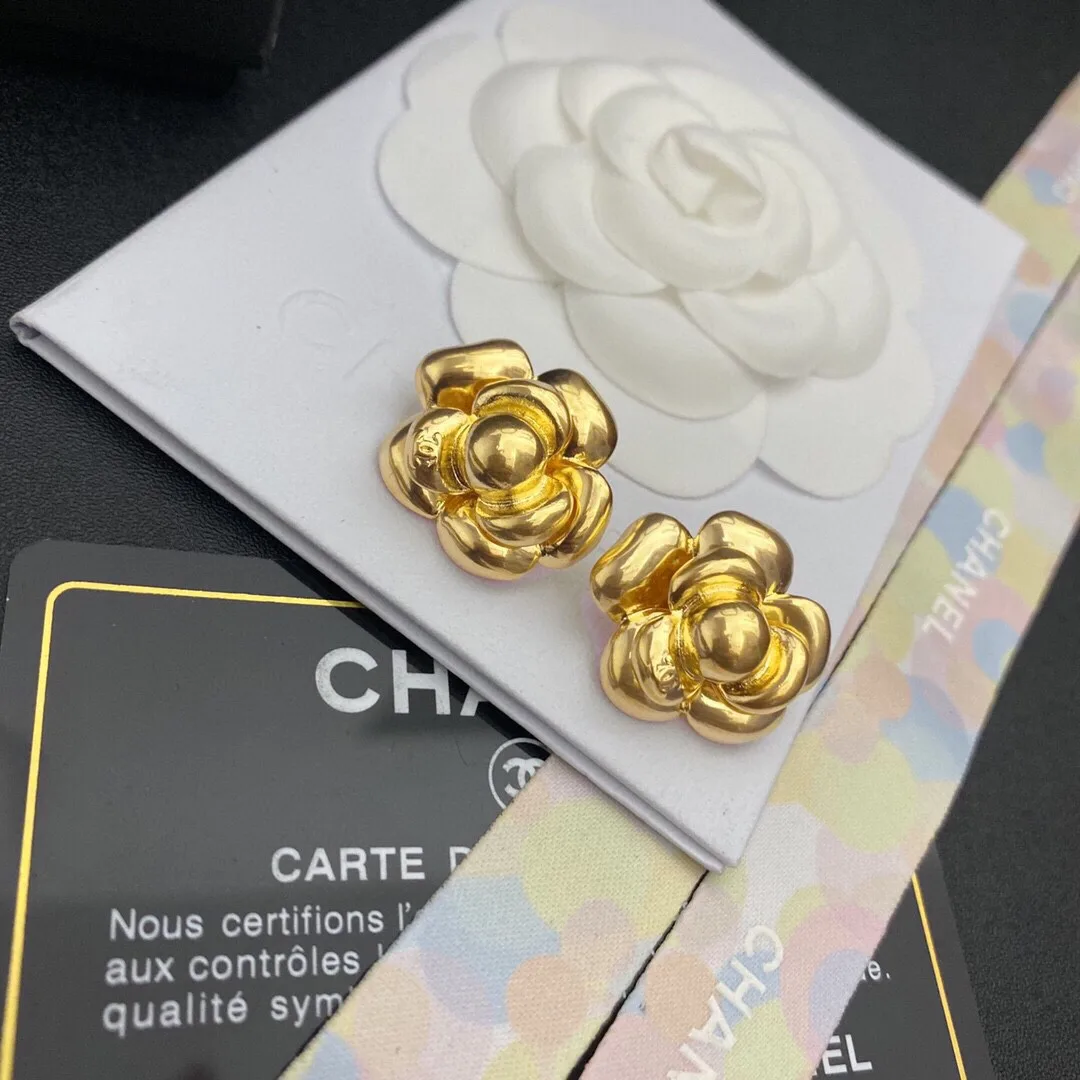 Chanel Camellia Stud Earrings Gold - Image 3